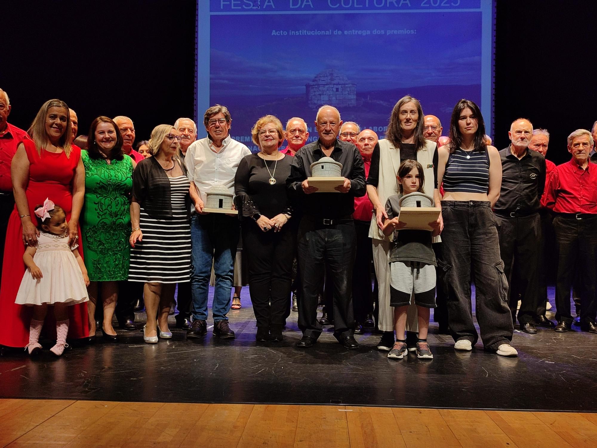As mellores imaxes da gala das Letras Galegas en Cangas