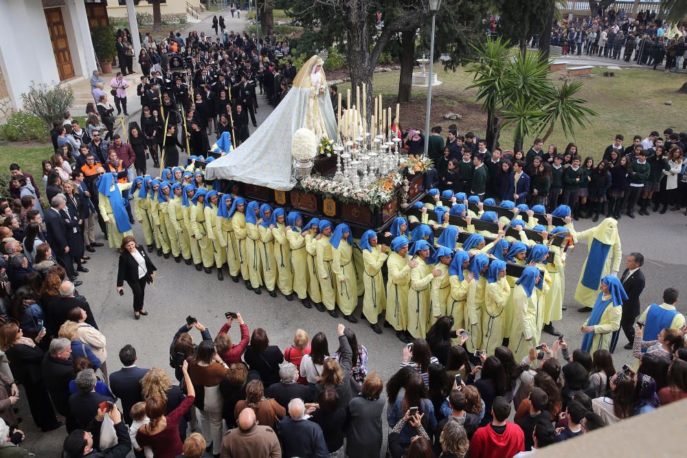 Traslados y procesiones del Viernes de Dolores