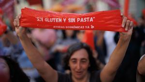 Celiacos protestan en Madrid para pedir que baje el precio de los productos sin gluten