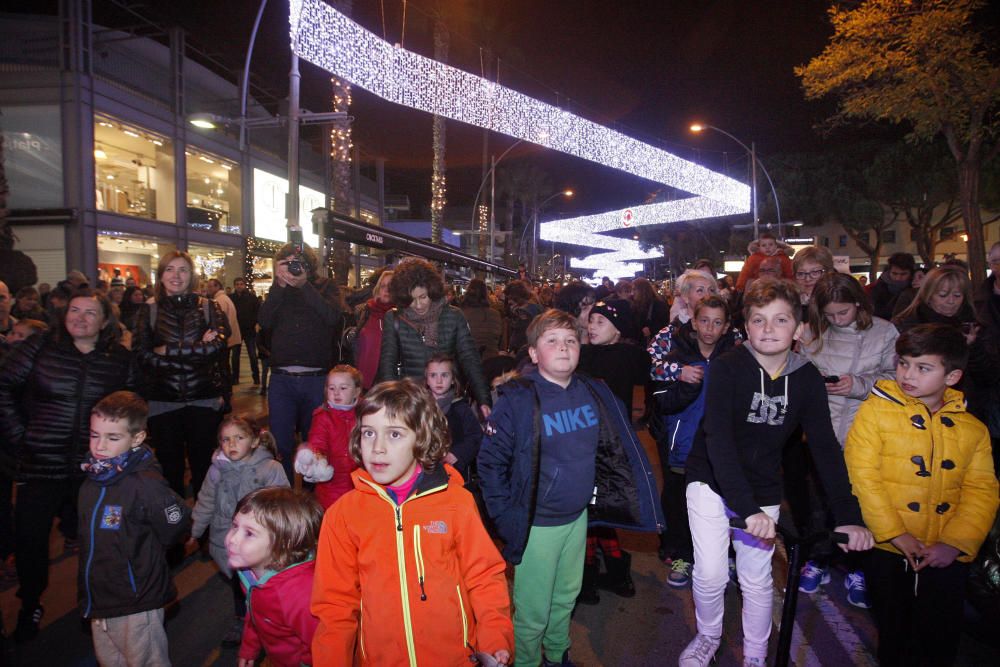 Encesa de llums de Nadal a Platja d'Aro amb els Pastorets Rock