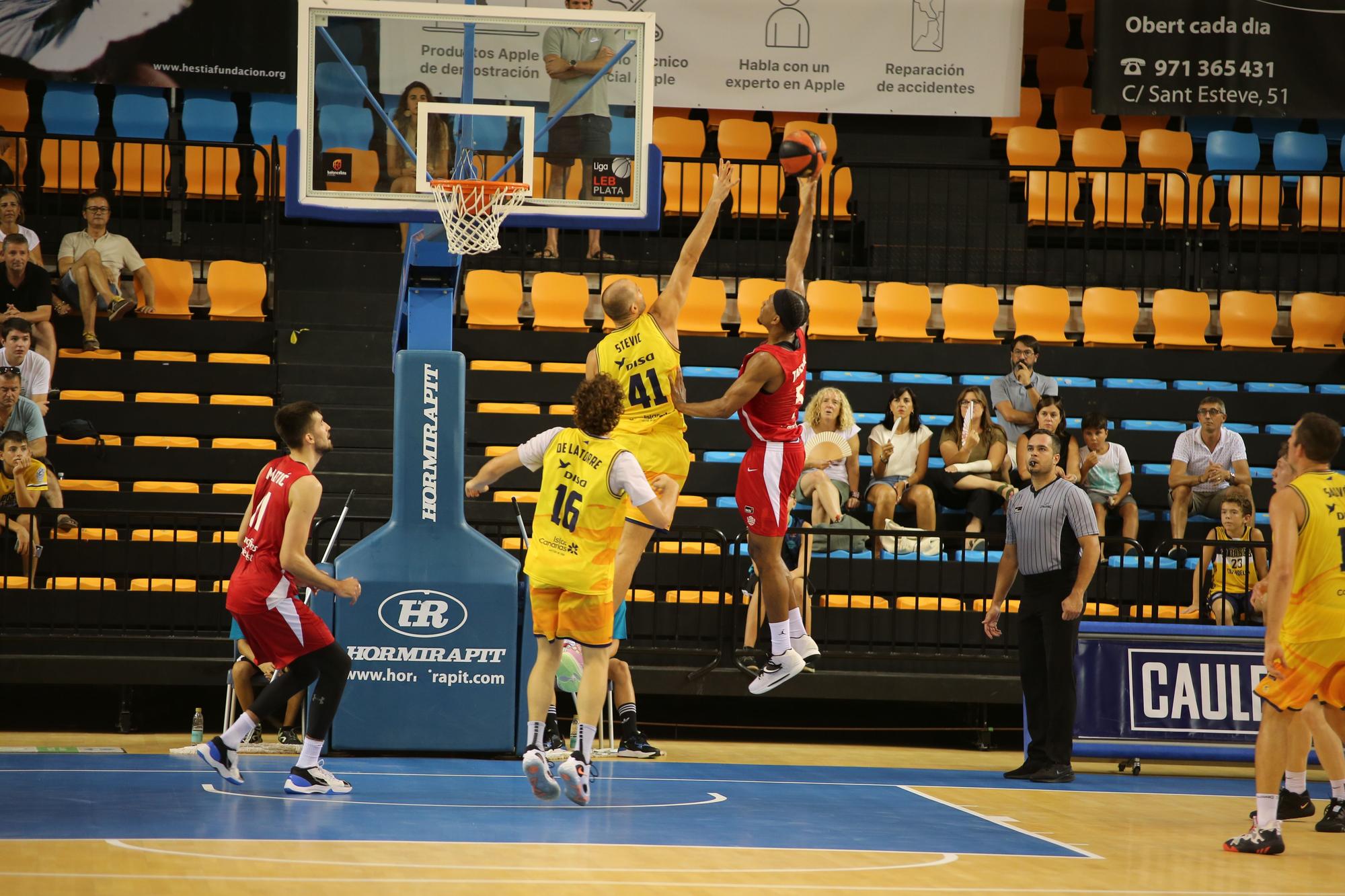 El Bàsquet Girona cau derrotat contra el Gran Canària a Maó (76-71)