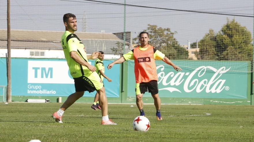 Collantes, esta mañana, durante el entrenamiento en el campo Anexo