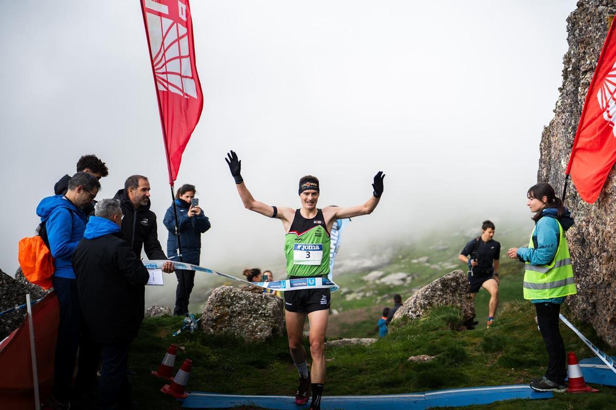 Alain Santamaría, campeón de España de kilómetro vertical
