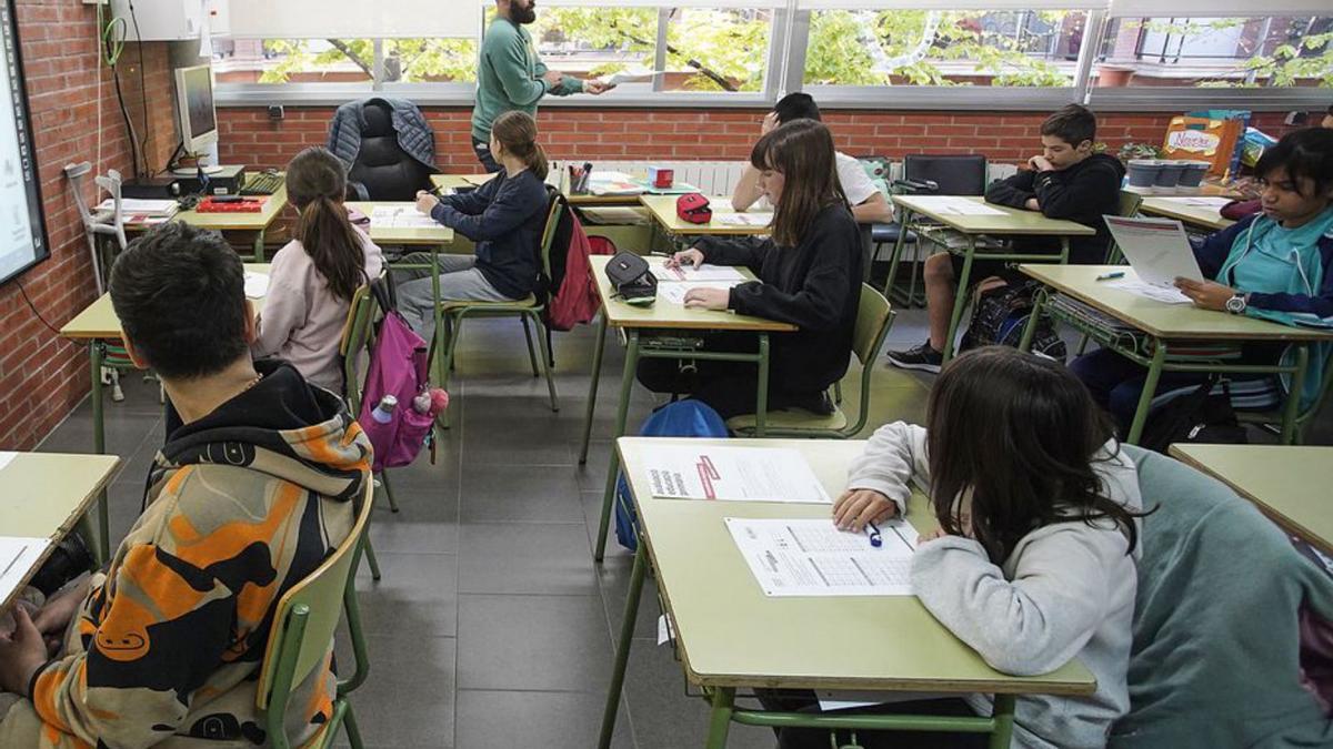 Una aula de l’escola Pla de Girona, en una imatge d’arxiu