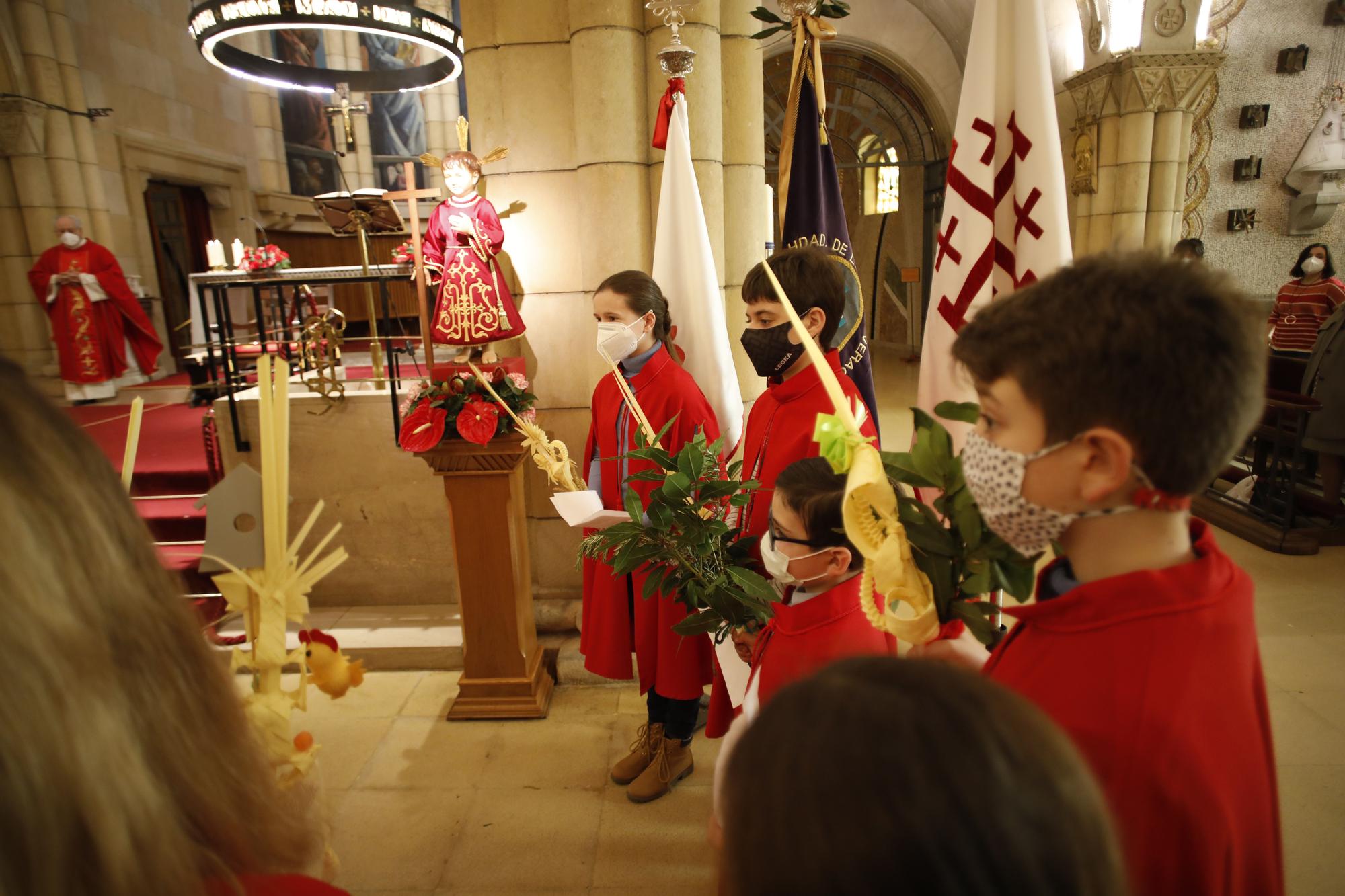 Día de Ramos atípico en toda Asturias