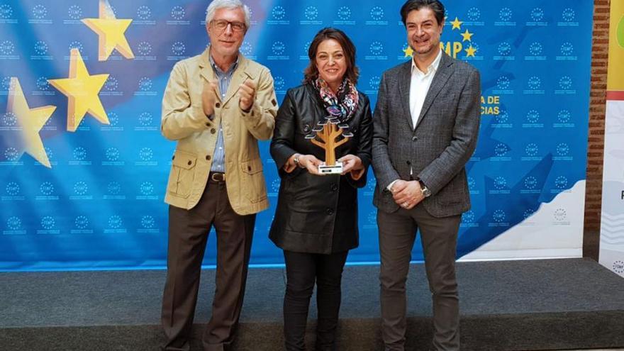 Ambrosio recoge en Madrid el galardón de finalista de la Red de Biodiversidad de la FEMP