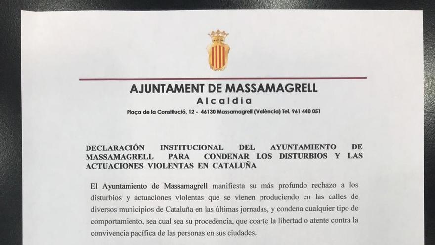 Massamagrell condena los disturbios en Cataluña