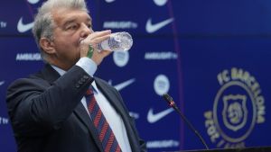 Laporta se queja del falso relato apocalíptico y dispara contra la oposición