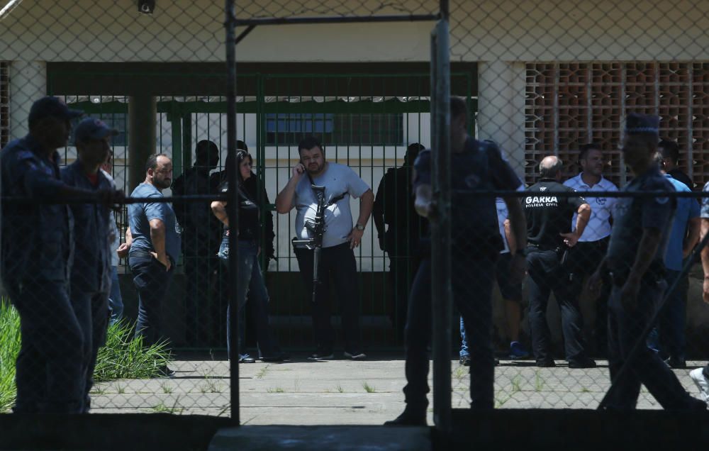 Un tiroteig deixa 10 morts a una escola de Brasil