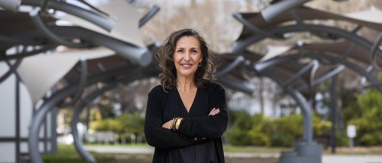 Sylvia Andrés, en los exteriores del Palacio de Congresos de València.