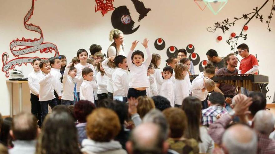 Concierto de Navidad, ayer, de la Escuela de Música de Corvera.