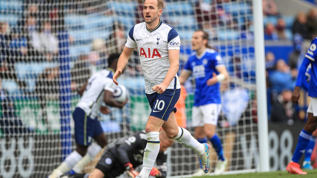 Harry Kane, Bota de Oro de la Premier con 23 tantos.