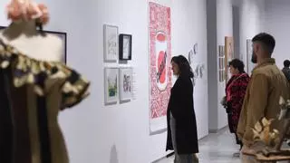 El Cómico exhibe el arte de una veintena de mujeres de Algazara