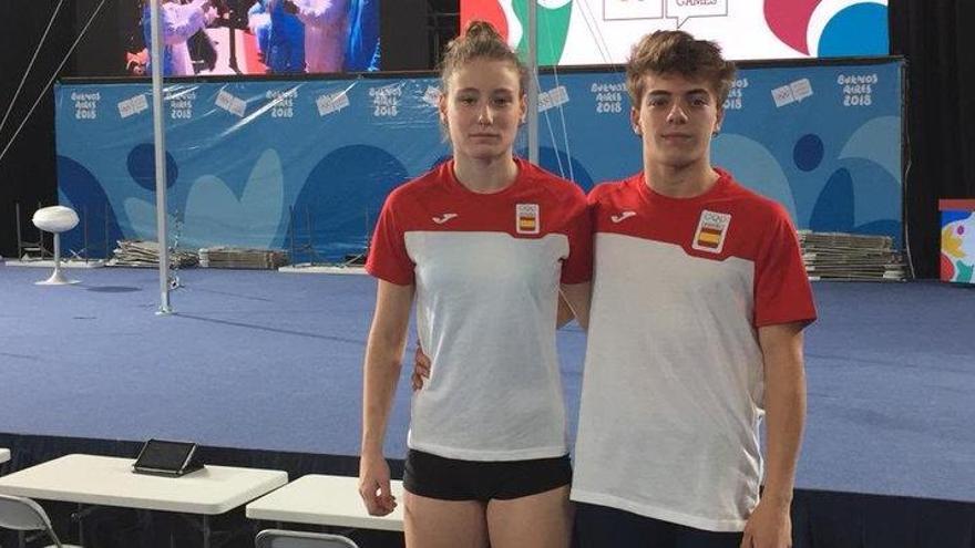 Marina Chavarria i Robert Vilarasau es classifiquen per a la final de trampolí dels Jocs Olímpics de la Joventut