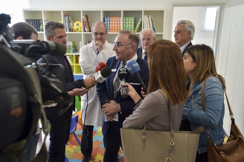 Inauguración de la "terraza solidaria" en el Mater