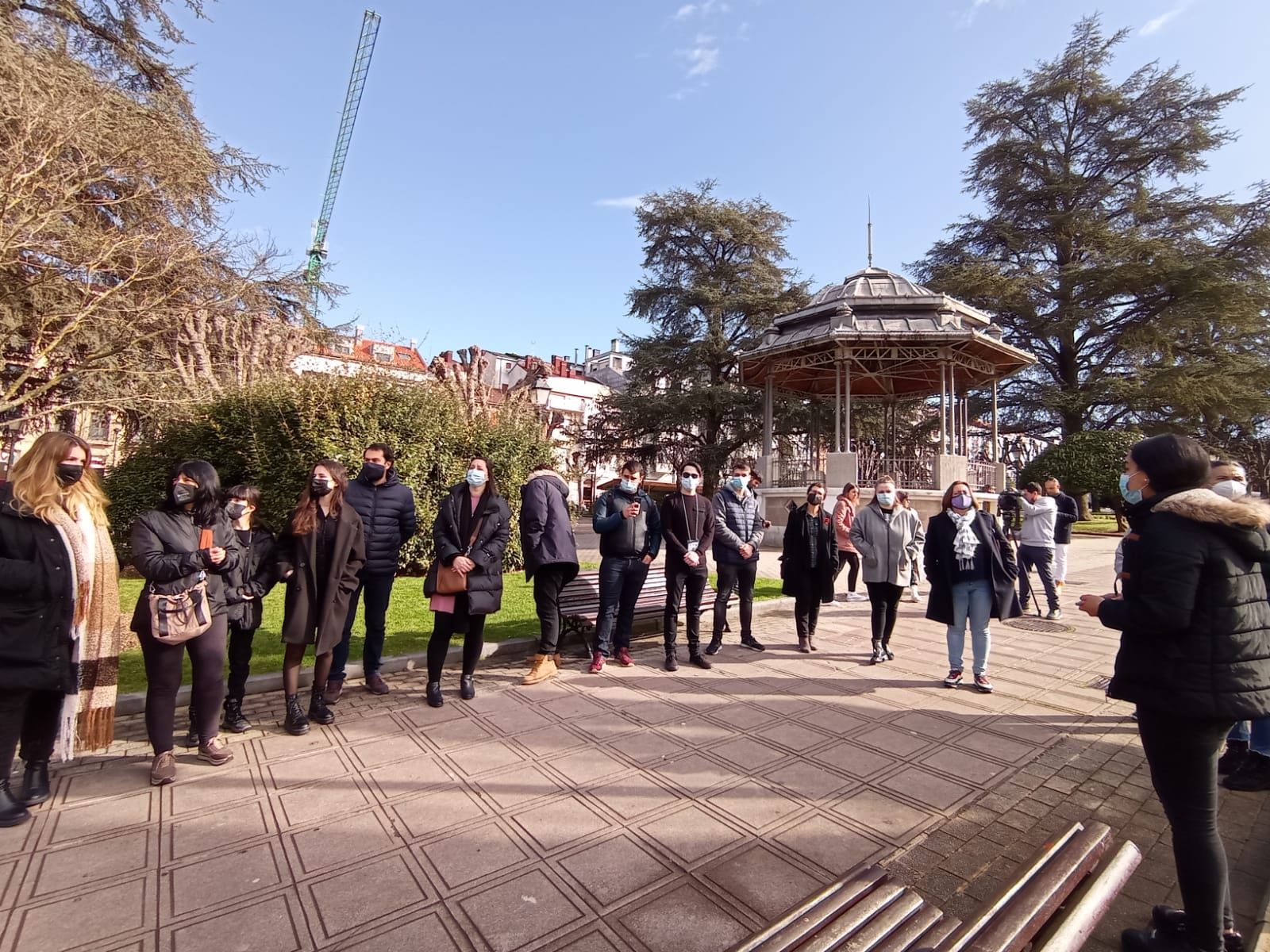 Así ha sido la primera visita guiada a Pola de Siero hecha por los estudiantes de turismo