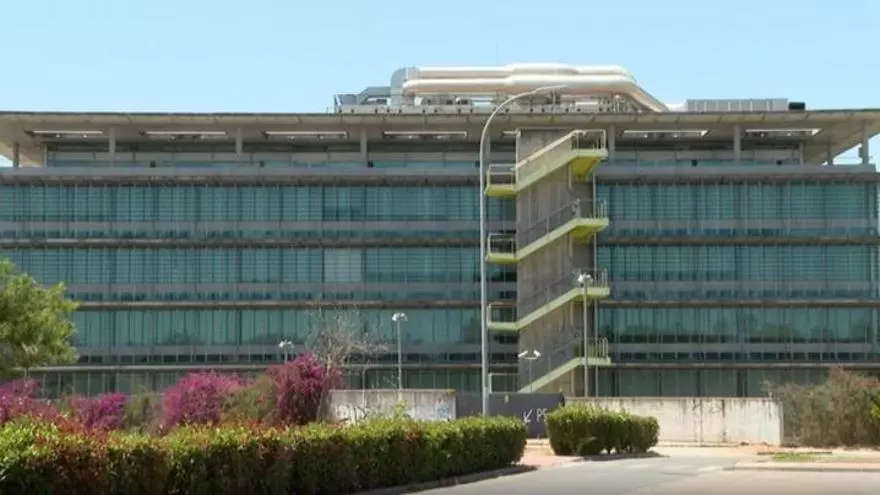 Sede de Cox en Sevilla