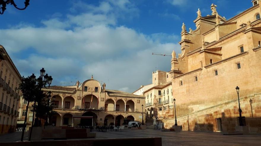 Plaza del Ayuntamiento de Lorca y Colegiata de San Patricio