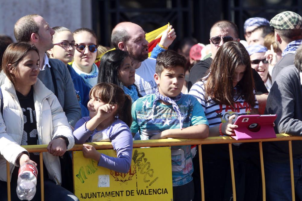 Búscate en la mascletà del 12 de marzo