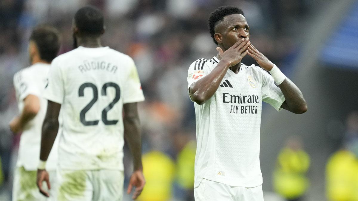 Vinicius Junior firmó un hat-trick contra Osasuna