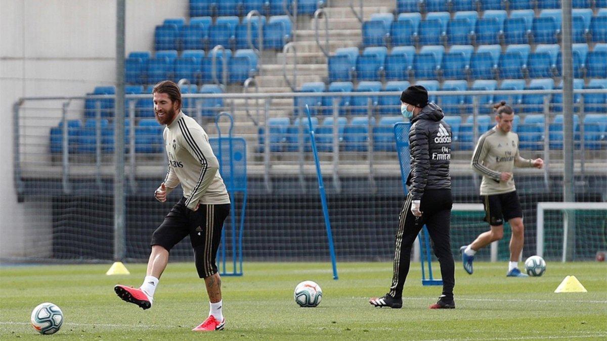 Sergio Ramos, Zidane y Bale, en un entrenamiento