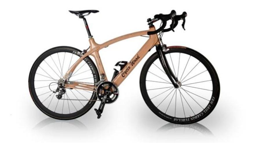 Bicicletas de madera - Faro de Vigo