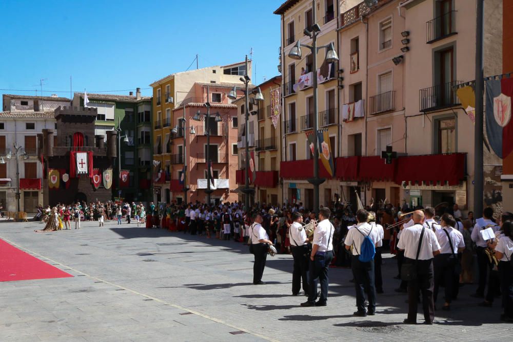 El municipio celebra el día de San Hipólito con los actos de la ofrenda, la presentación de armas y la procesión