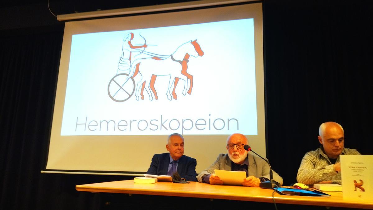 &quot;Vora l&#039;esfinx&quot; inaugura la col.lecció de poesia &quot;Hemeroskopeion&quot;