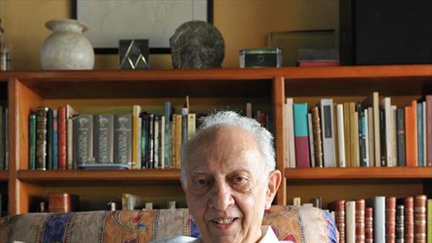Fallece el escritor Sergio Pitol, Premio Cervantes de Literatura 2005