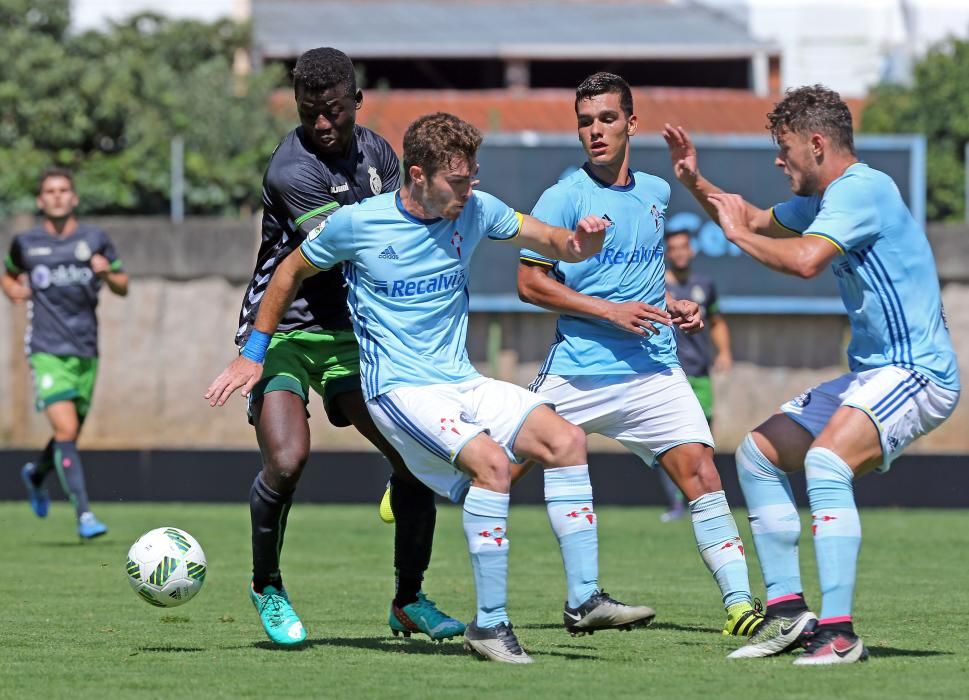 El filial celeste sumó su segundo empate consecutivo en lo que va de competición. Borja Iglesias marcó el primer gol del curso en Barreiro.