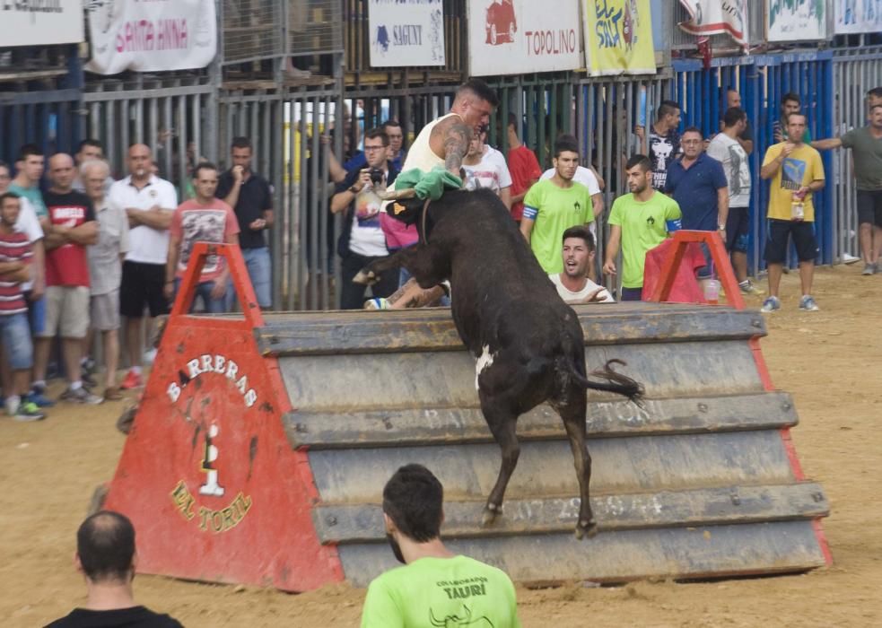 Fiestas de Sagunto. Recinto taurino.