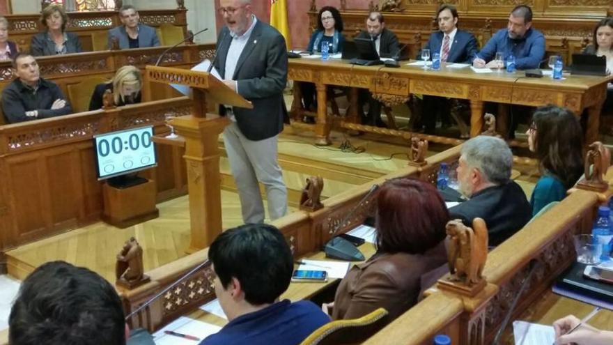 Miquel Ensenyat, ayer durante su discurso de política general del Consell.