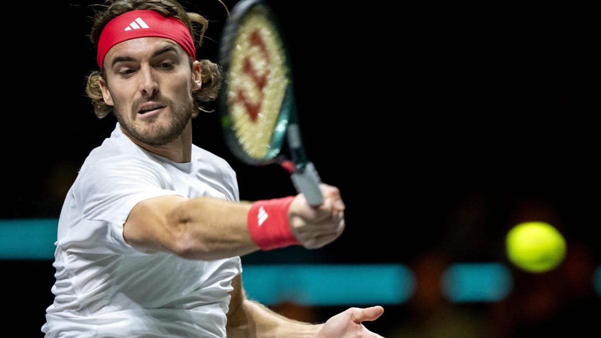 Sorpresa en Doha! Tsitsipas, eliminado por un Medjedovic lesionado