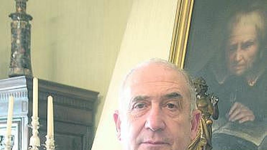 Vicente Gotor, en el despacho del Rectorado de la Universidad de Oviedo.