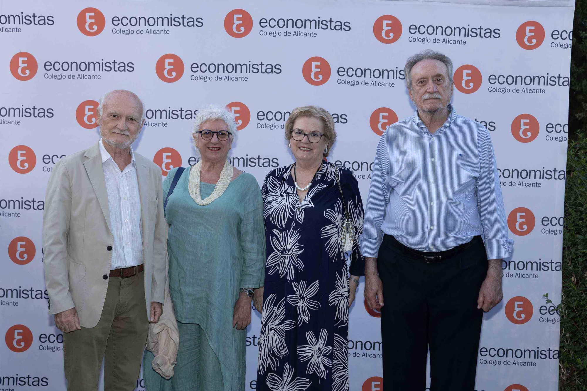 El Colegio de Economistas de Alicante celebra su cena anual en honor a su patrón