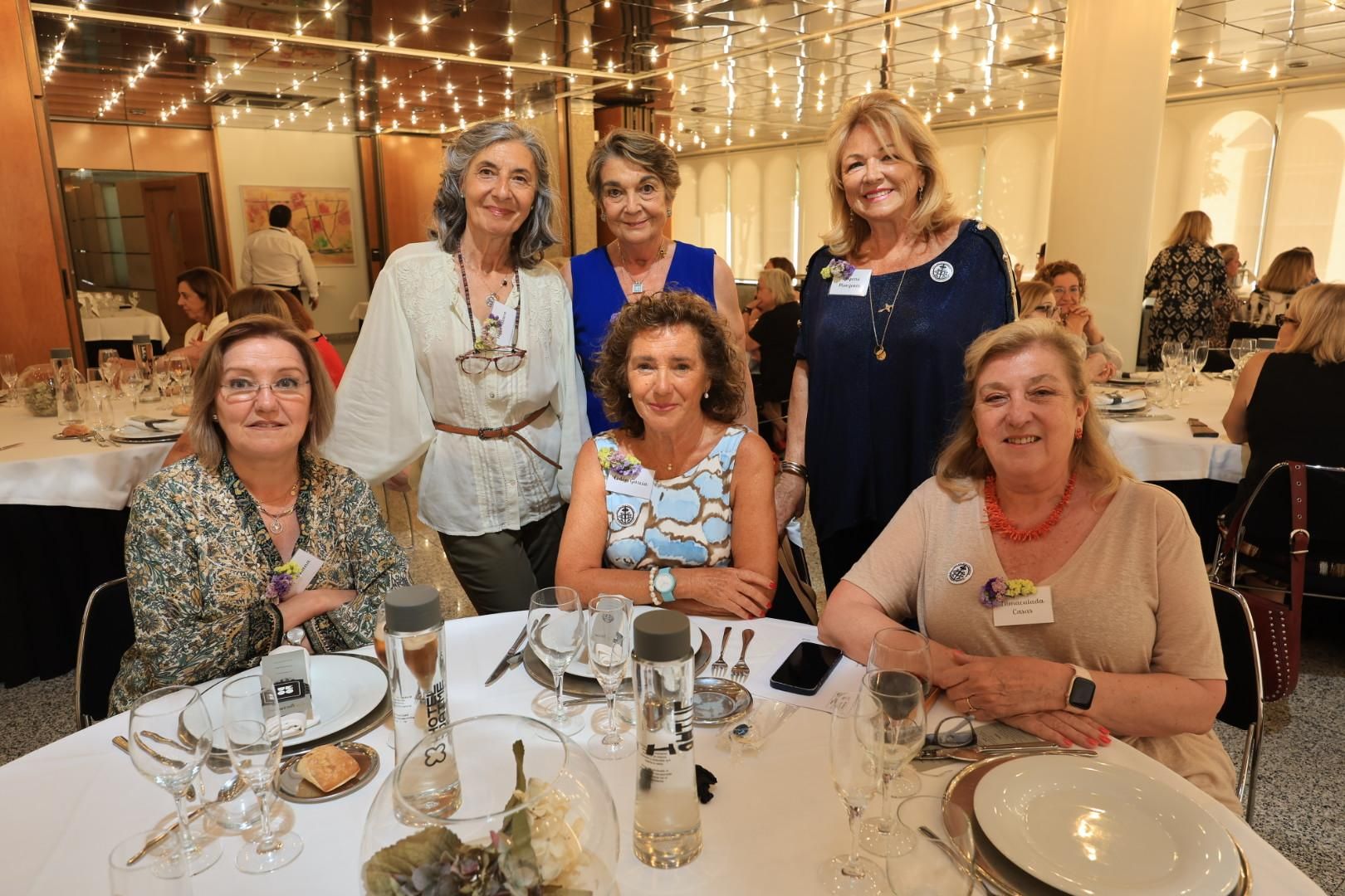 Las alumnas de la Consolación celebran su 50 aniversario