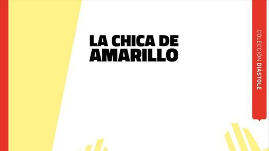 La chica de amarillo