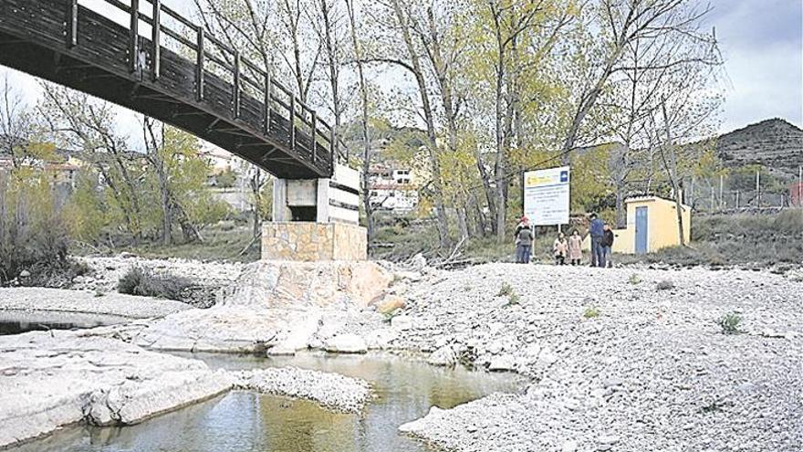 La Confederación se escuda en la burocracia para no limpiar de urgencia el río Bergantes