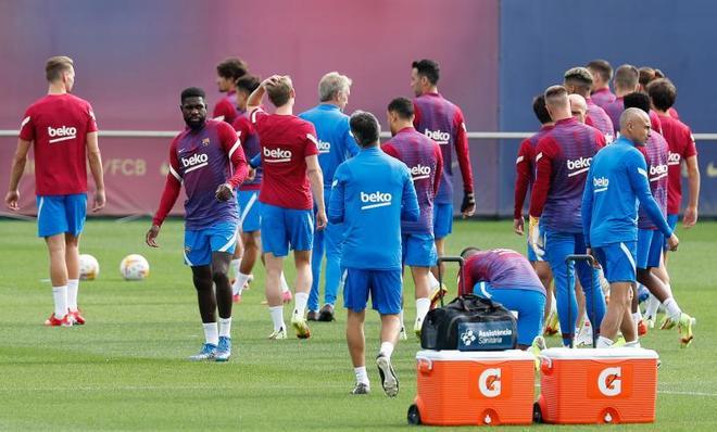 ¡El entrenamiento previo del Barça al comunicado de Koeman!