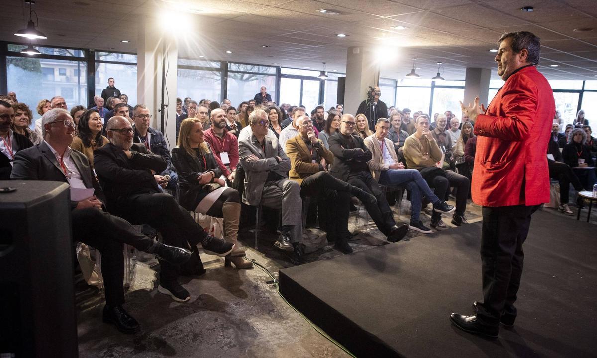 La xerrada de Xavier Sala i Martín va aplegar 230 persones a l'Espai Curriu de Cal Rosal