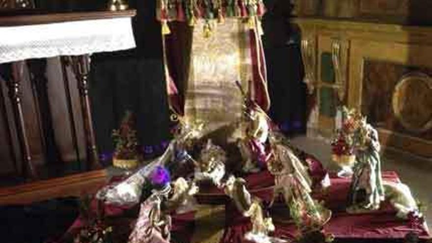 Imagen del nacimiento que adorna la capilla de la cofradía.