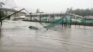 Vuelven las inundaciones a Gondomar con una veintena de coches dañados