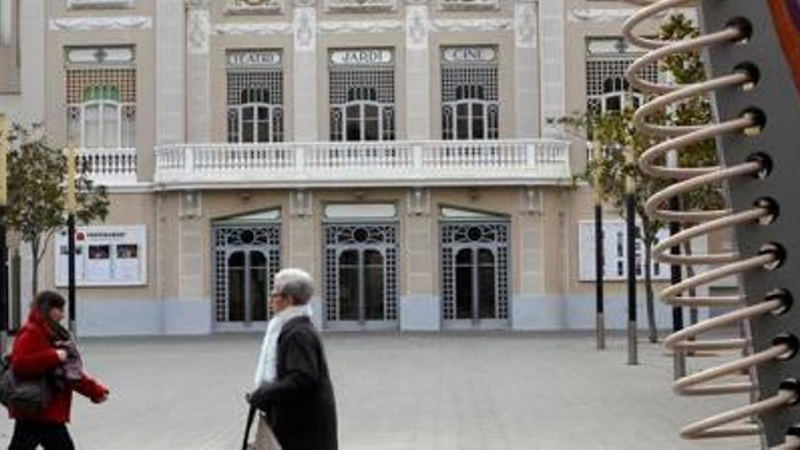 El centenari edifici del Teatre El Jardí de Figueres.