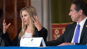 mira-sorvino