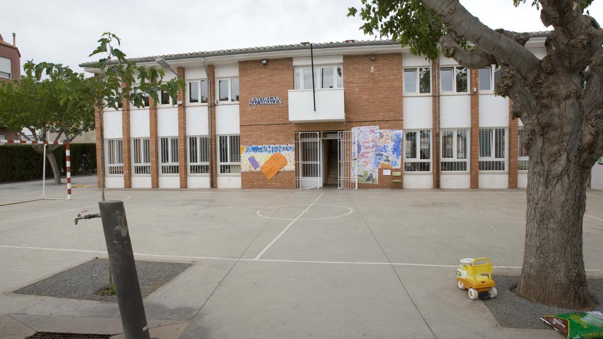 Clausuran un aula del colegio de Torres Torres por un positivo en Covid-19  - Levante-EMV