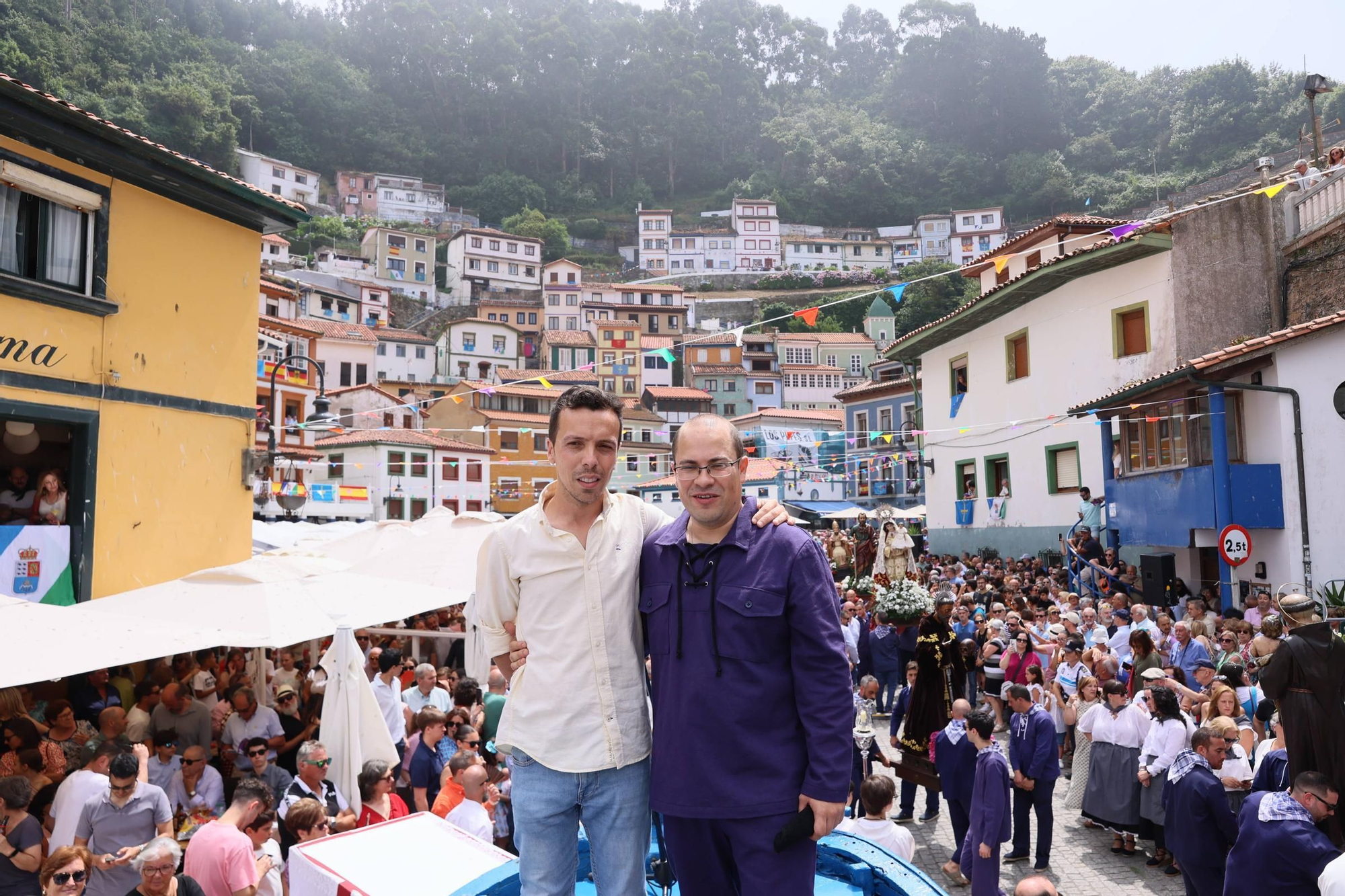 EN IMÁGENES: así fue el día de L'Amuravela en Cudillero