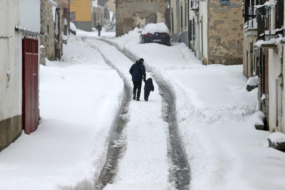 La nieve azota la península