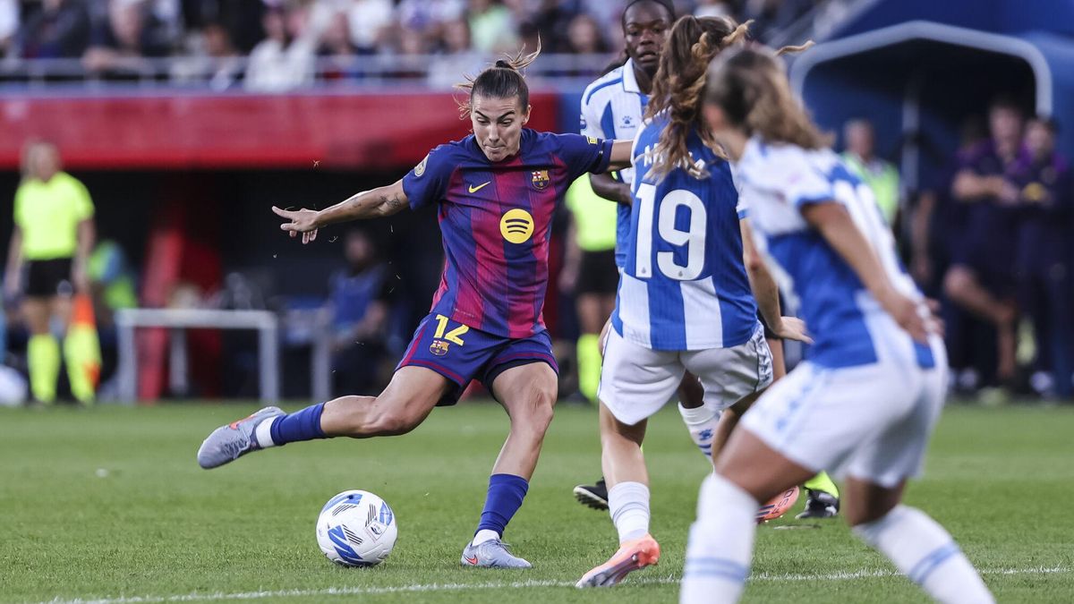 El trabajo incansable de Patri Guijarro guía al Barça en su victoria en el derbi catalán (2-0)