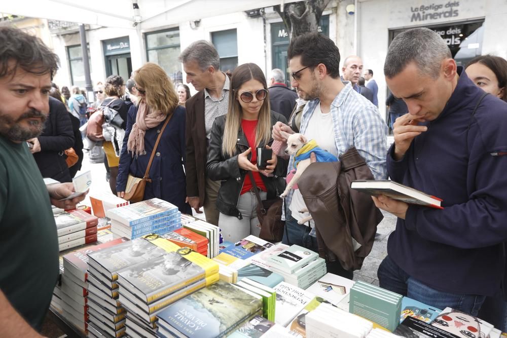 Diada de Sant Jordi 2019 a Girona.