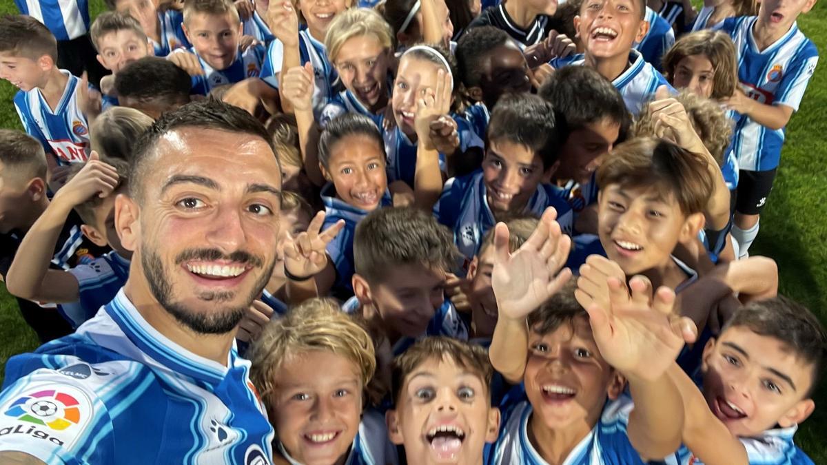 Joselu: «Contra el Barça hem de jugar com el Marroc: amb ànima i sentiment» Joselu: «Contra el Barça hem de jugar com el Marroc: amb ànima i sentiment»